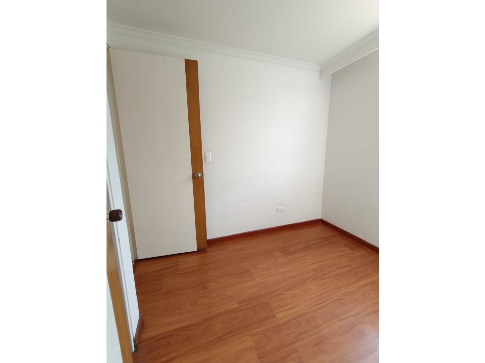 CL 120 11B 11 AP 204 - 2