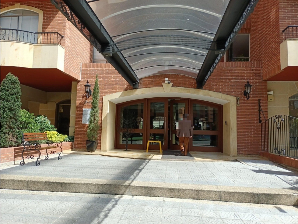 CL 135 7 76 AP 603