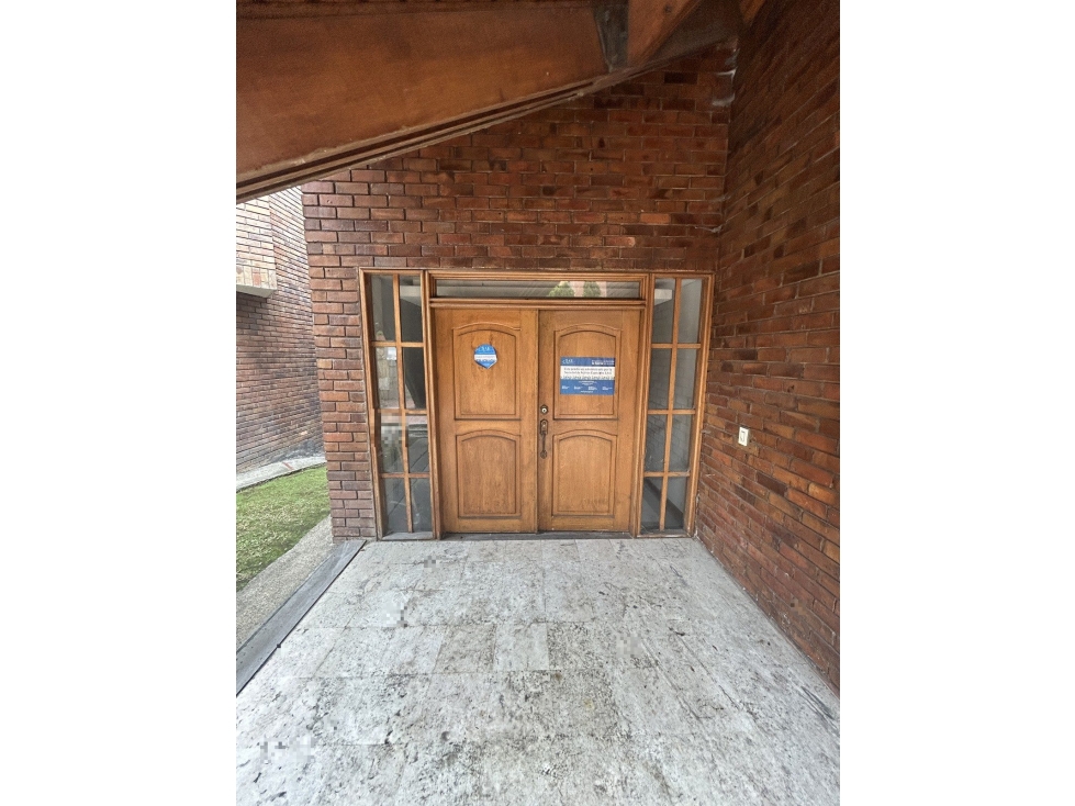 CL 137 D 63 60 — foto 2