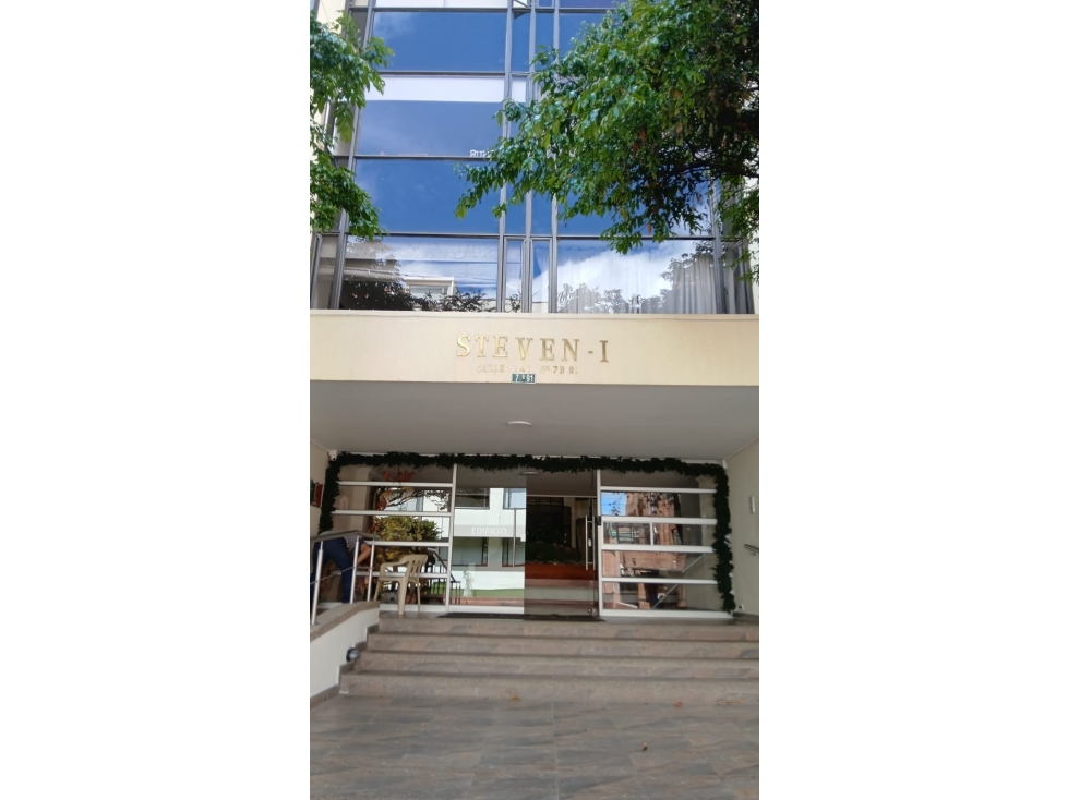 CL 141 7 B 91 AP 110 ET I ED STEVEN — foto 3