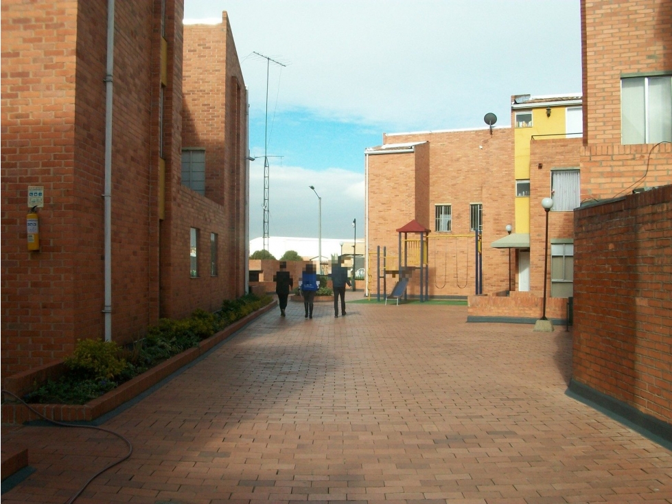 CL 168 14 55 IN 4 CS 4 MZ 45 — foto 4