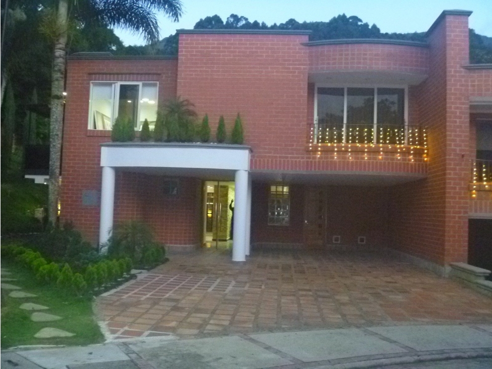 CL 17 47 CS 103 UR QUINTAS DEL LAGO