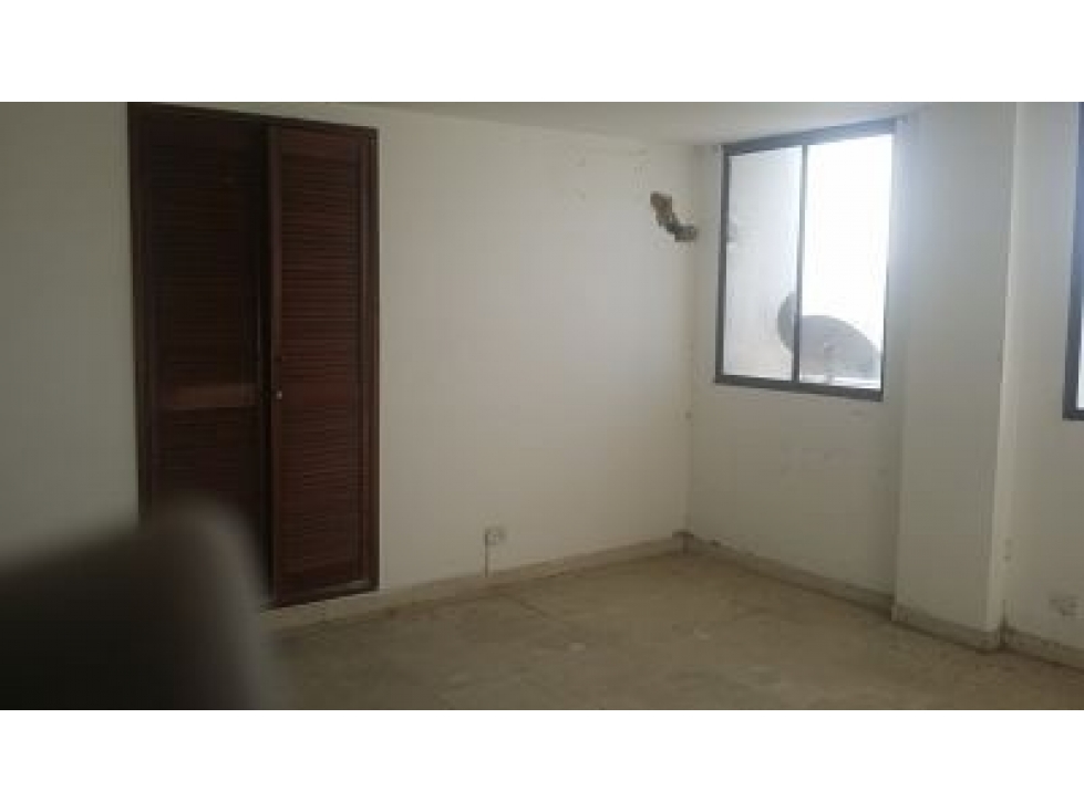 CL 37 CR 46 Y 50 OF 306 ED ALFREDO STECKERL — foto 3