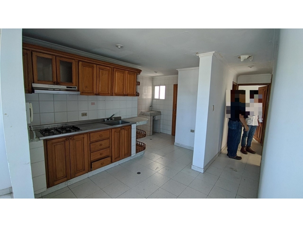 CL 44 20 136 AP 4 C — foto 2