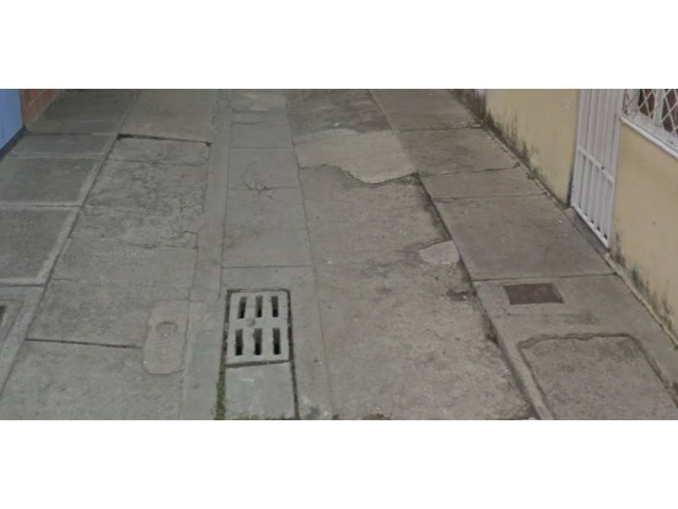 CL 56 42 19 MZ 25 LT 12 — foto 2