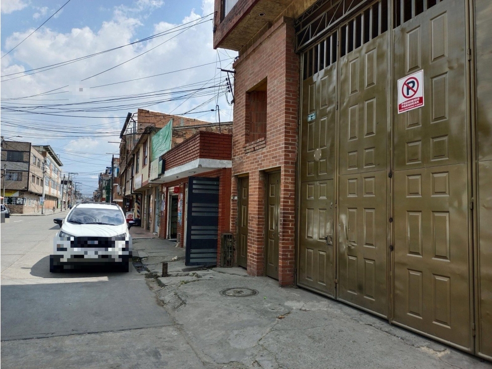 CL 68A 89 45 CS DIVIDIDA EN TRES AP, ADMINISTRA SOCIEDADES — foto 2