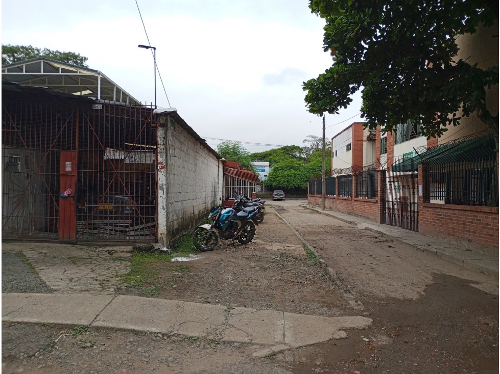 CL 69A 7C BIS 02 ANTES CL 69A CR 7C BIS ESQUINA URB FEPICOL Y LT 14 M — foto 3