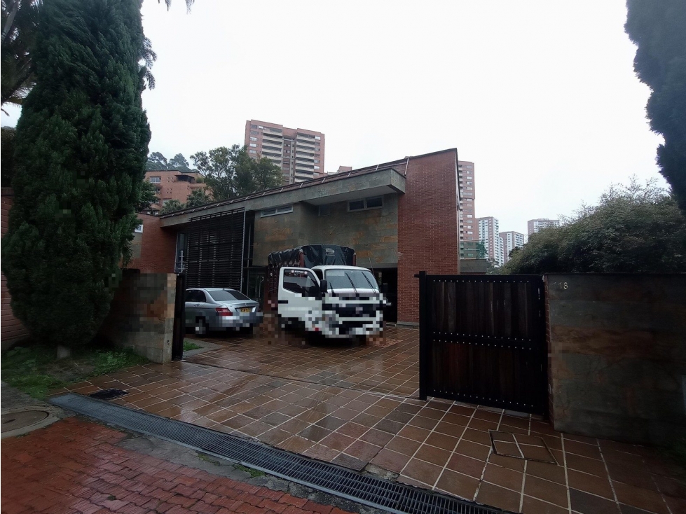 CL 6 17 105 UR CASA DE CAMPO — foto 3