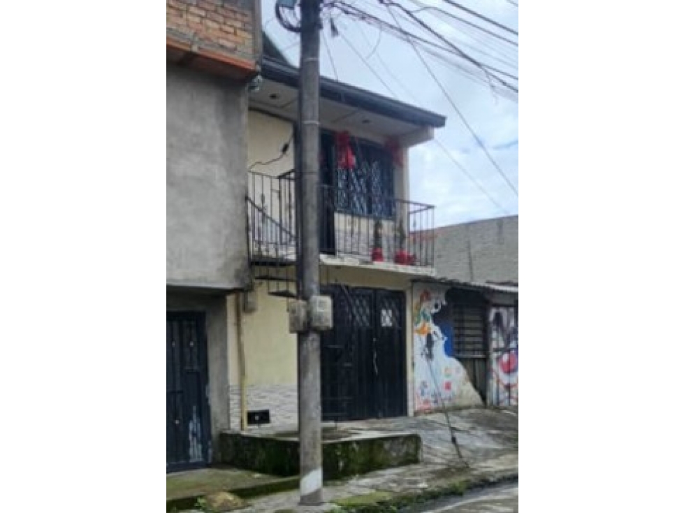 CL 8 27 B 78 — foto 2