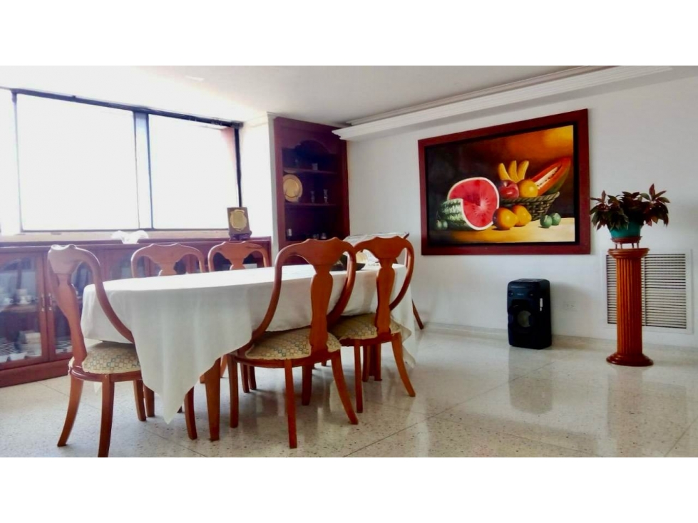 CLASICO Y AMPLIO APTO EN VENTA EN ALTO PRADO. 250 metros — foto 5