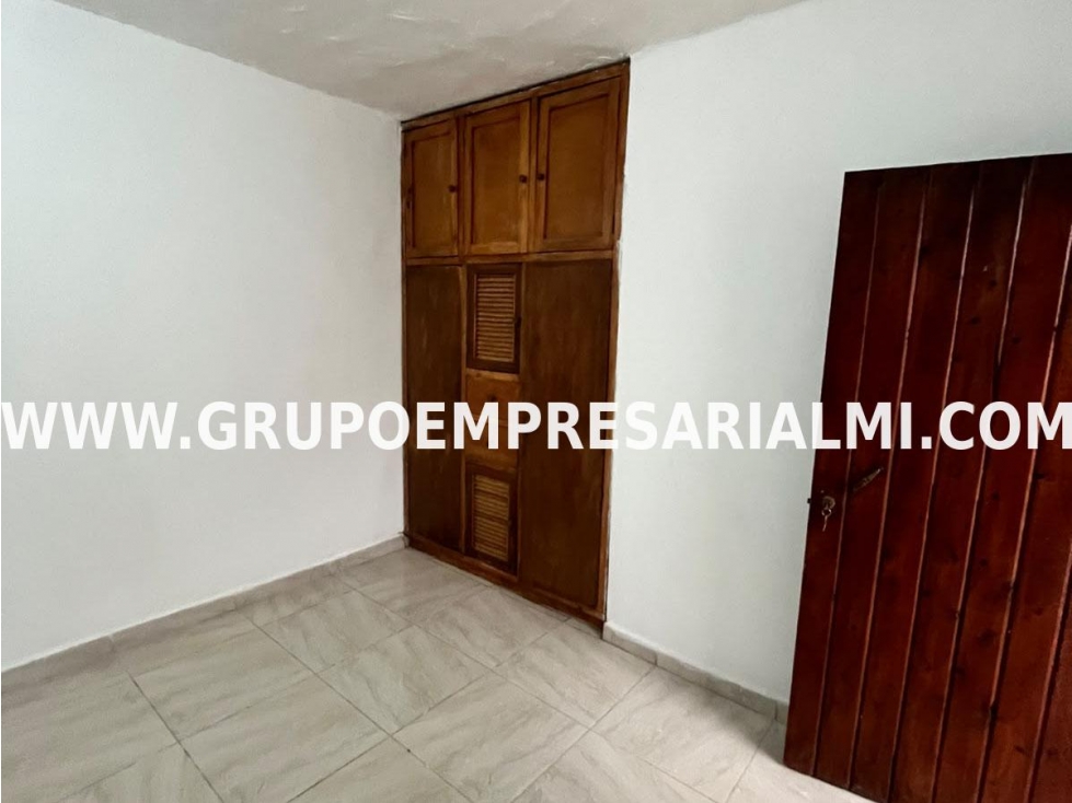 CÓMODA CASA EN VENTA SECTOR SAN ANTONIO DE PRADO COD: 34040 — foto 3