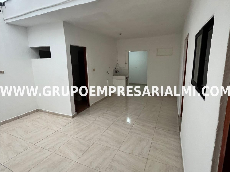 CÓMODA CASA EN VENTA SECTOR SAN ANTONIO DE PRADO COD: 34040 — foto 4