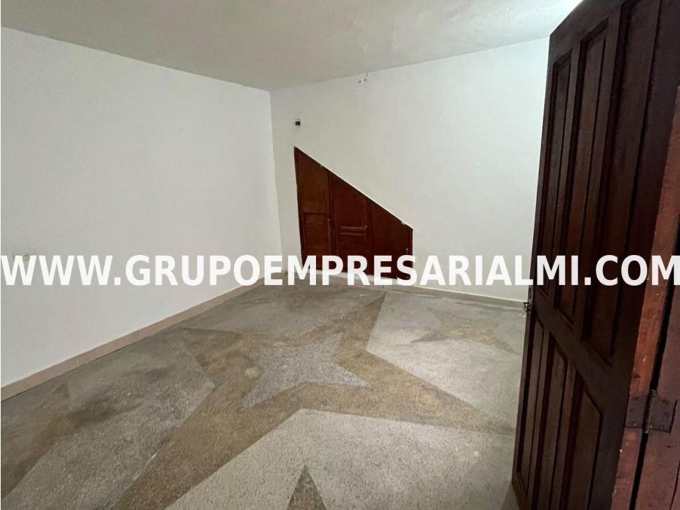 CÓMODA CASA EN VENTA SECTOR SAN ANTONIO DE PRADO COD: 34040 — foto 5