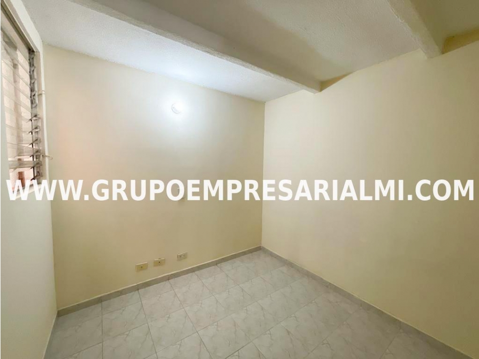 CÓMODA CASA UNIFAMILIAR EN VENTA - SECTOR SAN ANTONIO COD: 31511 — foto 6
