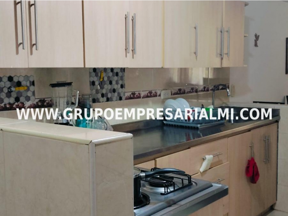 CÓMODA CASA UNIFAMILIAR EN VENTA - SECTOR BLANQUIZAL COD: 30868 — foto 2