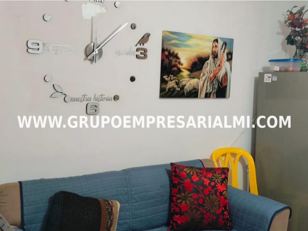 CÓMODA CASA UNIFAMILIAR EN VENTA - SECTOR BLANQUIZAL COD: 30868 — foto 4