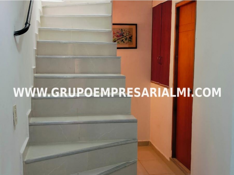 CÓMODA CASA UNIFAMILIAR EN VENTA - SECTOR BLANQUIZAL COD: 30868 — foto 6