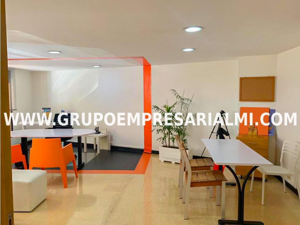 CÓMODA OFICIAN EN ARRIENDO - SECTOR PATIO BONITO COD: 31189