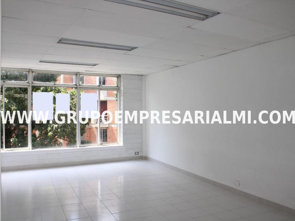 CÓMODA OFICINA EN ARRIENDO - SECTOR VILLA NUEVA, BELÉN COD: 31936 — foto 2