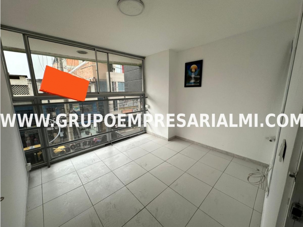 CÓMODA OFICINA EN ARRIENDO - SECTOR HATO VIEJO COD: 32700 - 2