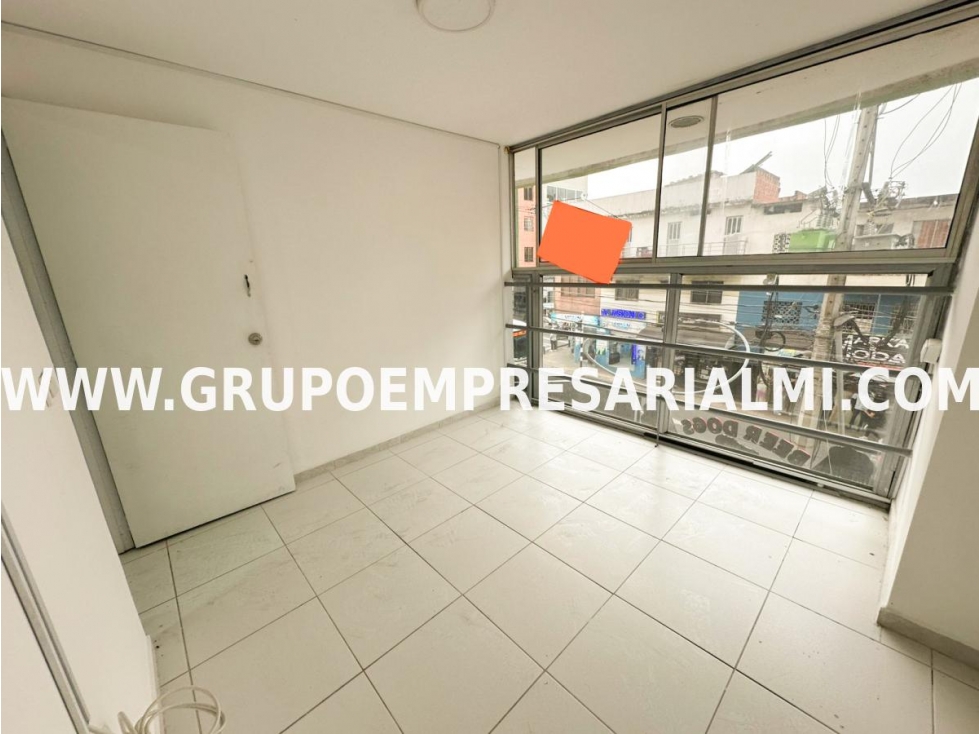 CÓMODA OFICINA EN ARRIENDO - SECTOR HATO VIEJO COD: 32700 - 3
