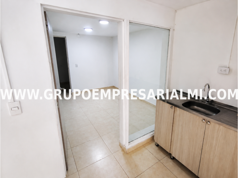 CÓMODA OFICINA EN ARRIENDO - SECTOR BELÉN , LAS PALMAS COD: 34083 - 4