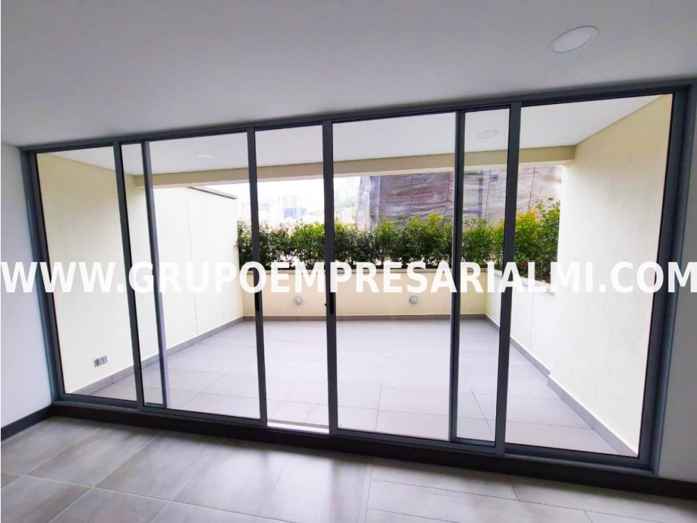 CÓMODO APARTAESTUDIO EN ARRIENDO - SECTOR CIUDAD DEL RÍO COD: 31297 — foto 3