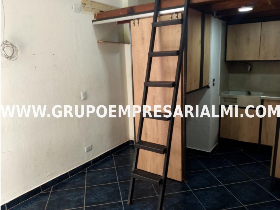 CÓMODO APARTAESTUDIO EN ARRIENDO - SECTOR LAS ORQUÍDEAS COD: 31725