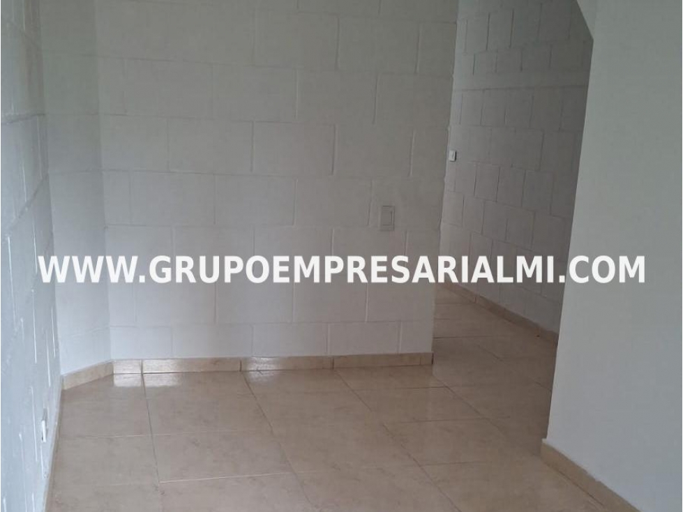 CÓMODO APARTAESTUDIO EN ARRIENDO - SECTOR BUENOS AIRES COD: 32154 — foto 2