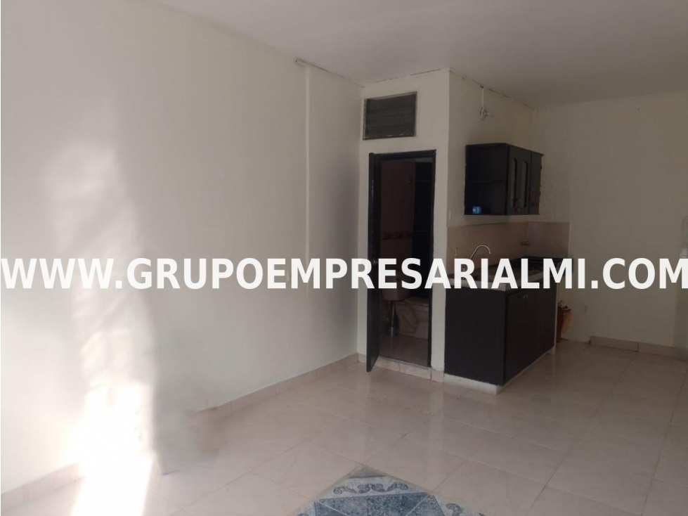CÓMODO APARTAESTUDIO EN ARRIENDO - SECTOR VILLA HERMOSA COD: 33252