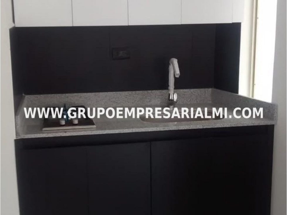CÓMODO APARTAESTUDIO EN VENTA - SECTOR LAURELES COD: 31906 — foto 3
