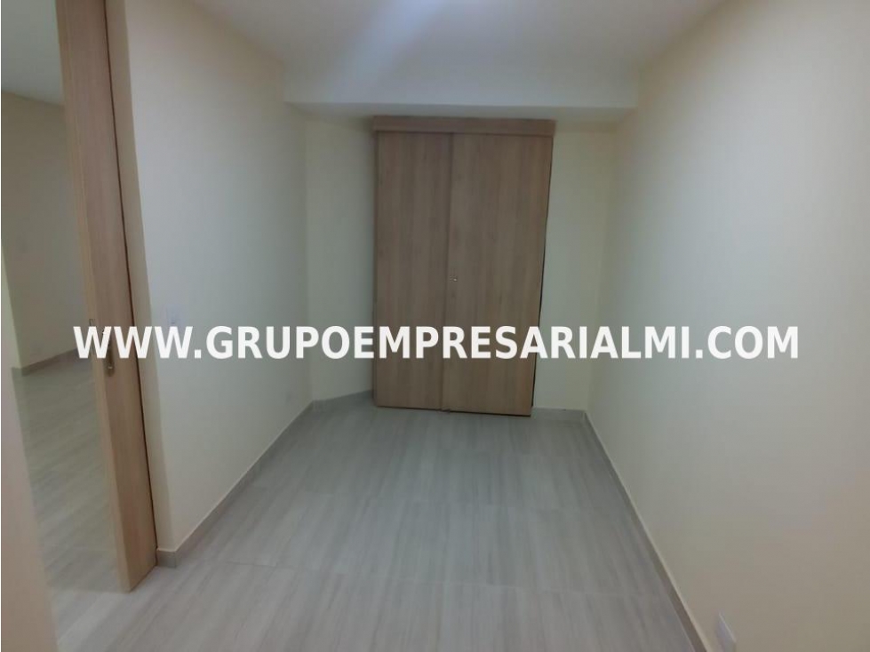 CÓMODO APARTAMENTO EN ARRIENDO - SECTOR MANILA COD: 31993 — foto 5