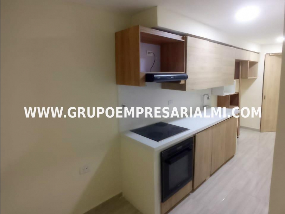 CÓMODO APARTAMENTO EN ARRIENDO - SECTOR MANILA COD: 31993 — foto 3