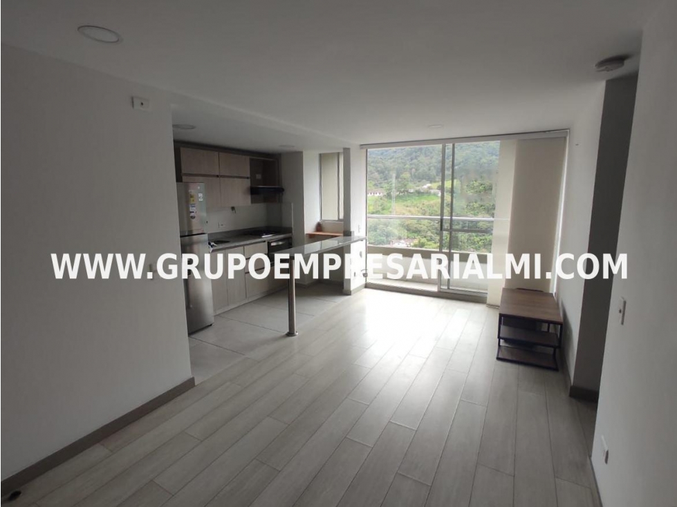 CÓMODO APARTAMENTO EN ARRIENDO - SECTOR CAÑAVERALEJO COD: 32039