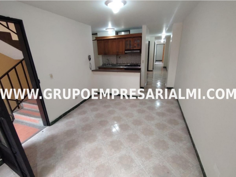 CÓMODO APARTAMENTO EN ARRIENDO - SECTOR LA PALMA COD: 32917