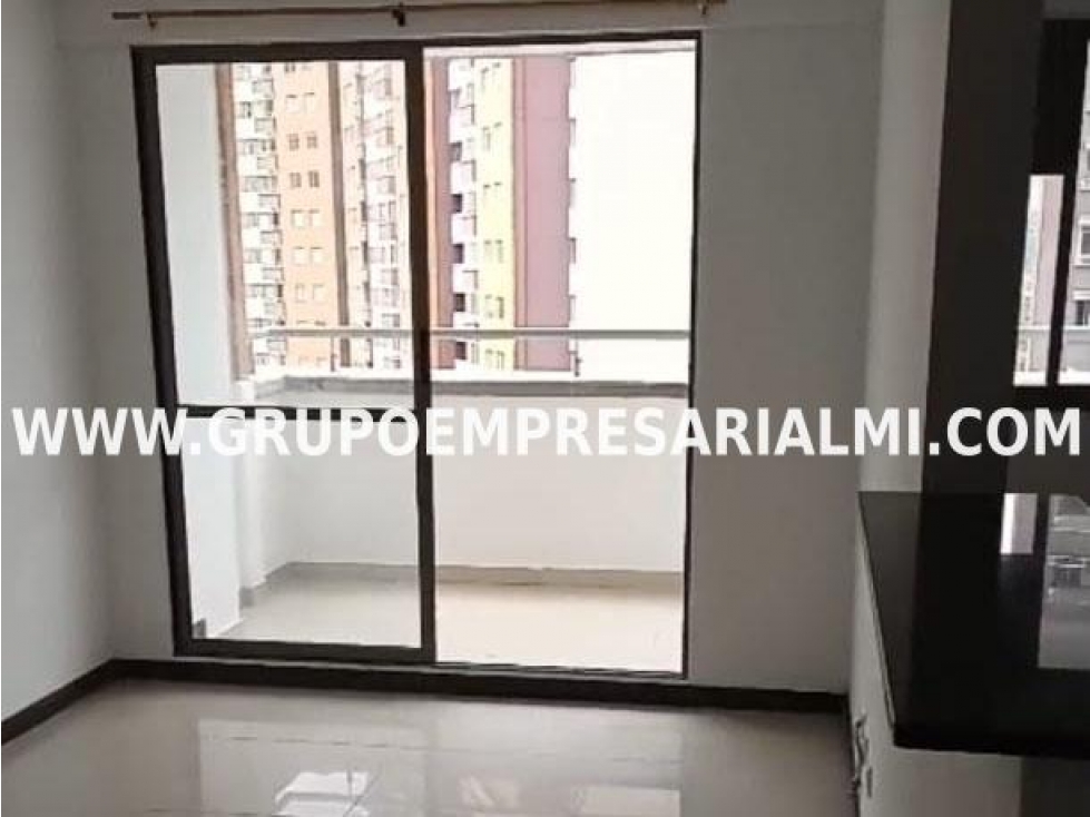 CÓMODO APARTAMENTO EN ARRIENDO - SECTOR NIQUIA COD: 32956