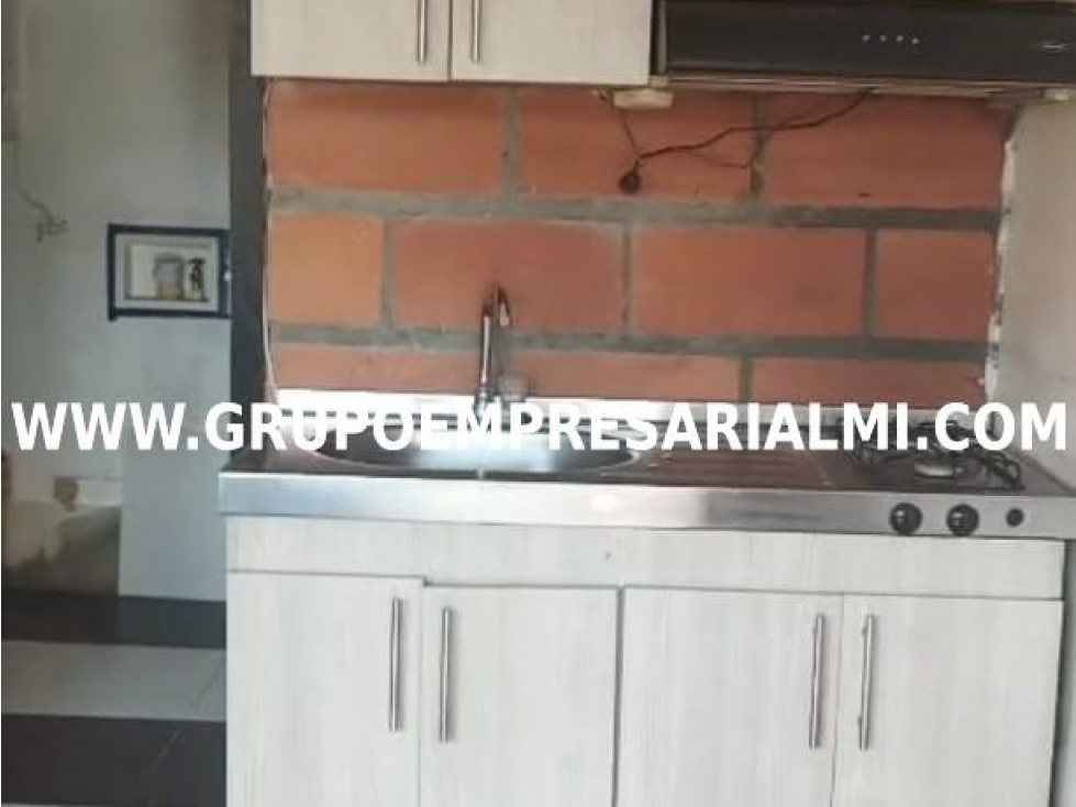CÓMODO APARTAMENTO EN ARRIENDO - SECTOR LA AMÉRICA COD: 33357 — foto 6