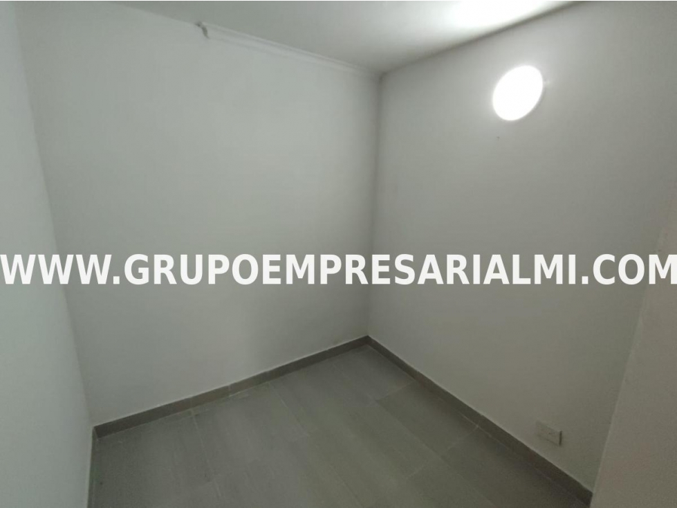 CÓMODO APARTAMENTO EN ARRIENDO - SECTOR LA CASTELLANA COD: 33730 — foto 5