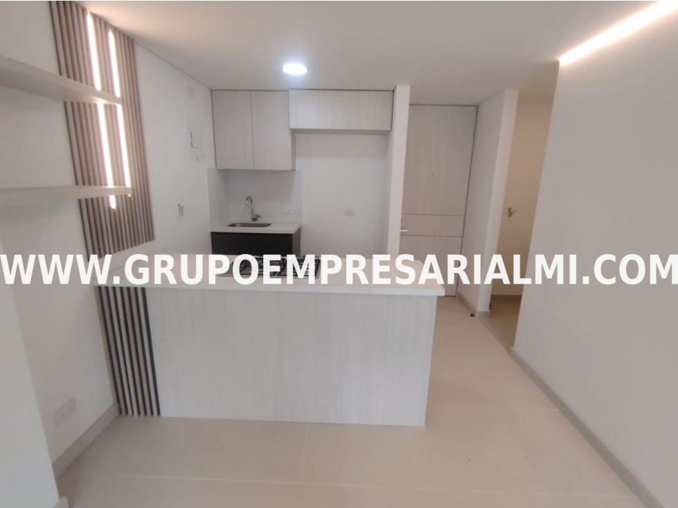 CÓMODO APARTAMENTO EN ARRIENDO - SECTOR LA TABLAZA COD: 33777
