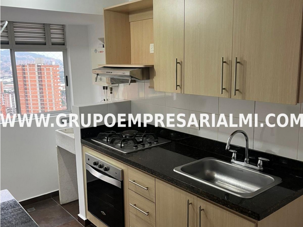 CÓMODO APARTAMENTO EN VENTA - SABANETA, SECTOR AVES MARIA COD: 34103 - 1