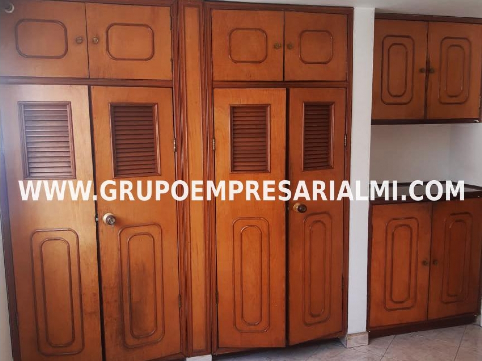 CÓMODO APARTAESTUDIO EN VENTA - SECTOR LA GLORIA COD: 29465 - 6
