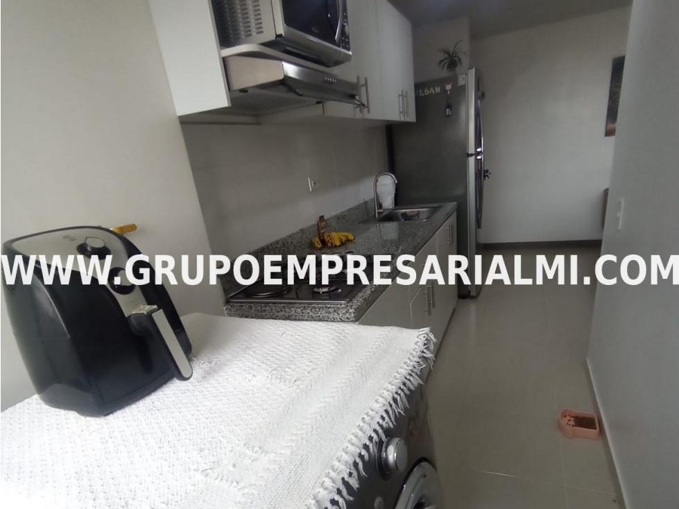 CÓMODO APARTAMENTO EN VENTA - SECTOR LA FERRERIA COD: 29405 - 4