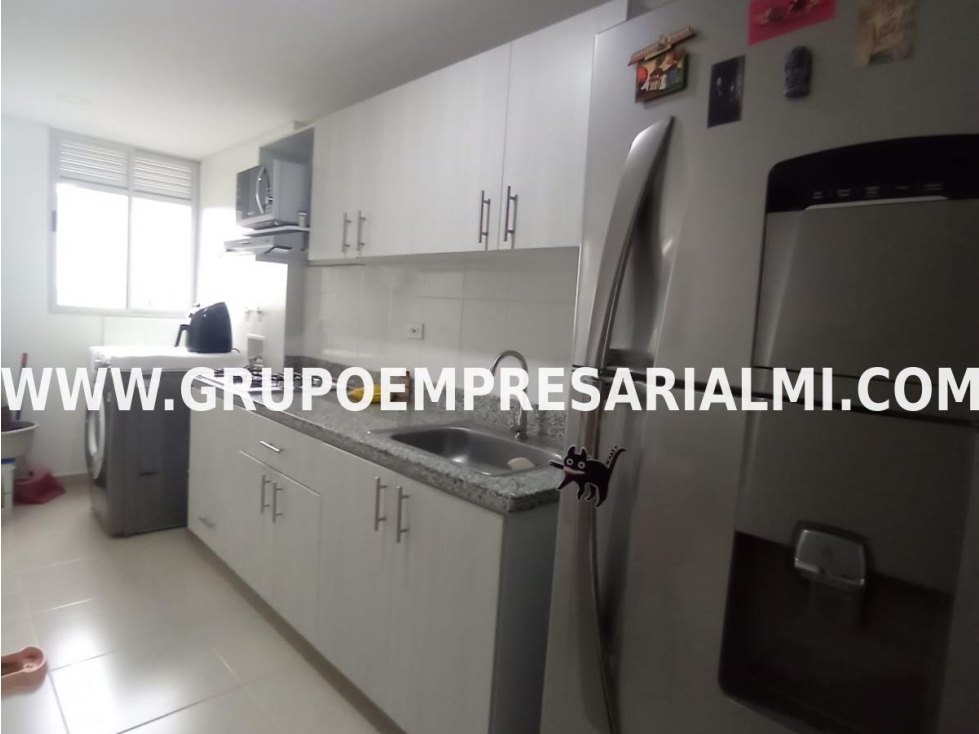CÓMODO APARTAMENTO EN VENTA - SECTOR LA FERRERIA COD: 29405 - 3