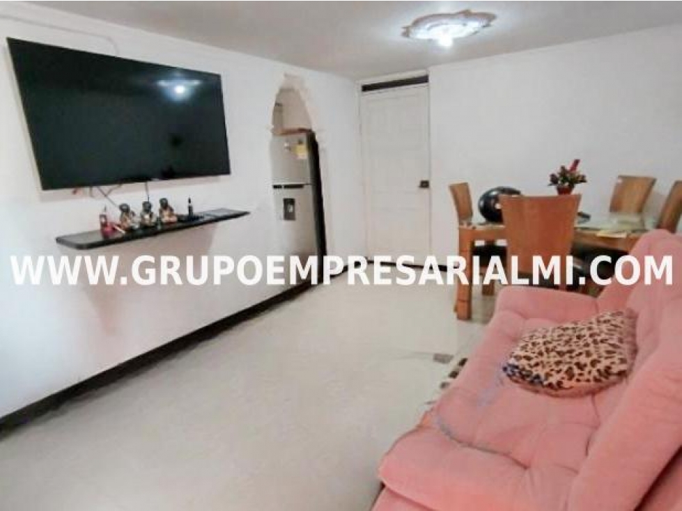 CÓMODO APARTAMENTO EN VENTA - SECTOR SAN GABRIEL COD: 18371
