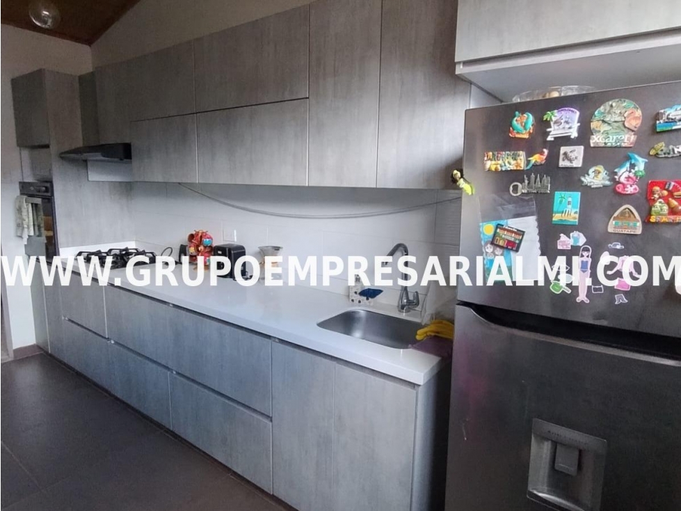 CÓMODO APARTAMENTO EN VENTA - SECTOR ALCALÁ COD: 32731 — foto 4