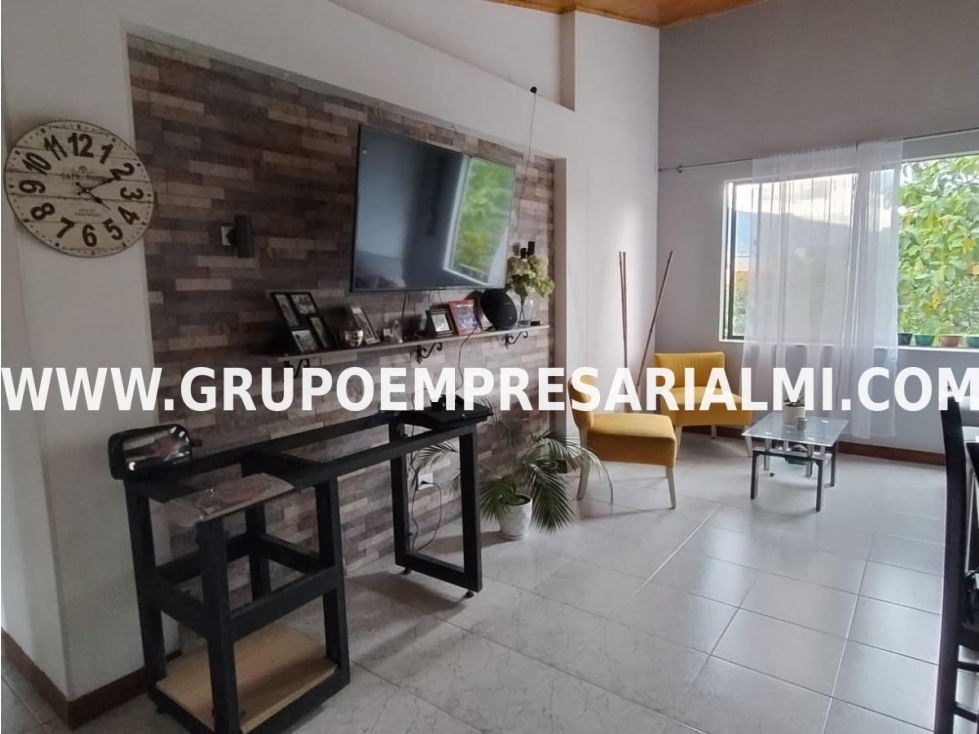 CÓMODO APARTAMENTO EN VENTA - SECTOR ALCALÁ COD: 32731 — foto 2