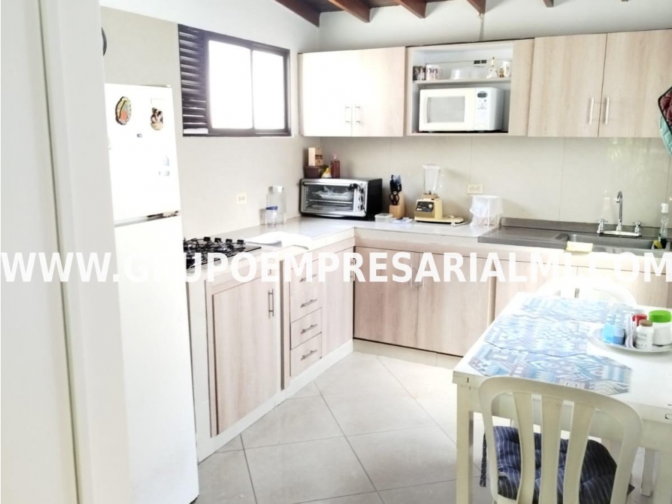CÓMODO APARTAMENTO EN VENTA - SECTOR LA FLORESTA COD: 32911 — foto 2