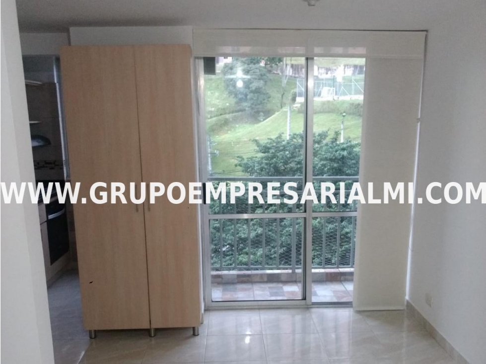 CÓMODO APARTAMENTO EN VENTA - SECTOR LA MINA COD: 33119