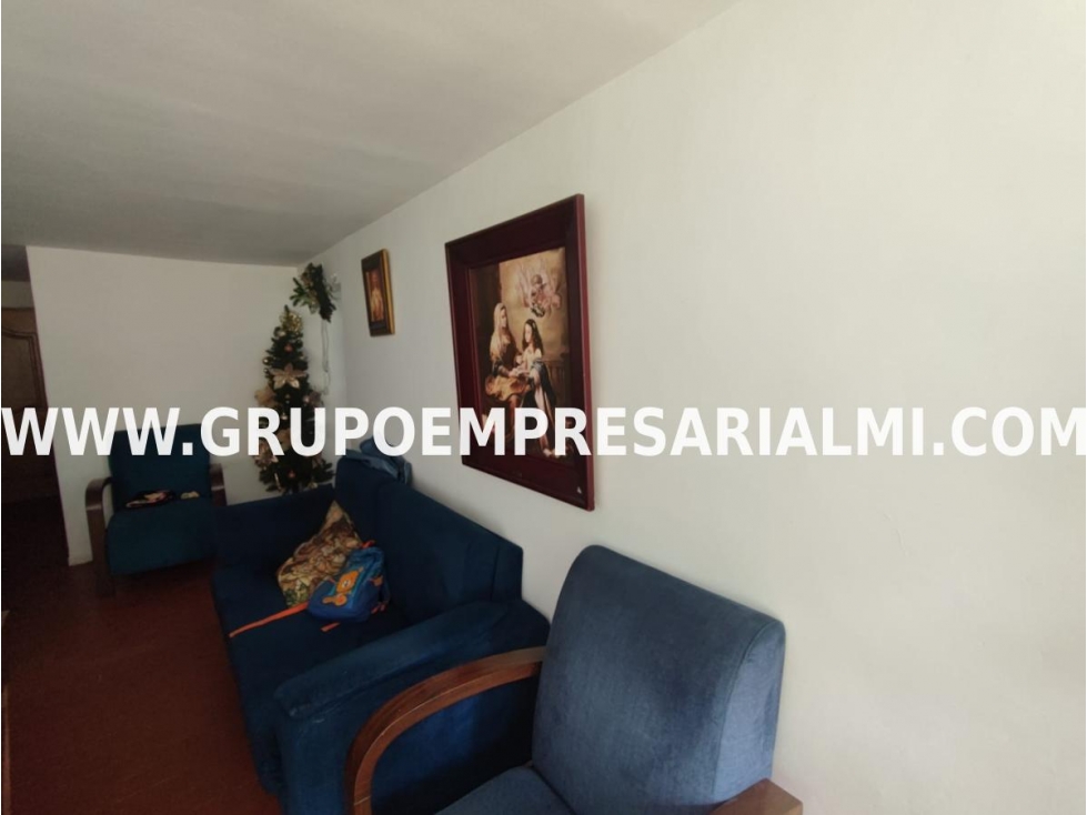CÓMODO APARTAMENTO EN VENTA - SECTOR LA MILAGROSA COD: 33274 — foto 3