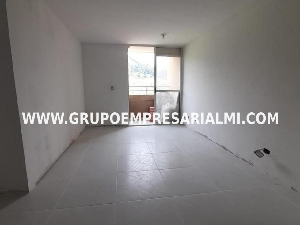 CÓMODO APARTAMENTO EN VENTA - SECTOR CAÑAVERALEJO COD: 33280